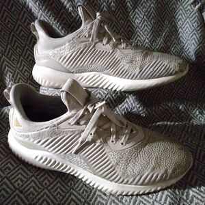 Adidas Alphabounce Running Shoes‎ Athletic Comfort Lightweight Sz 8 men/9.5 Wmns